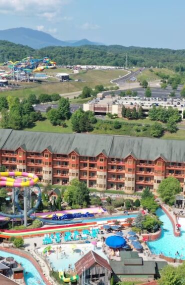 Hotel Staffing – Stone Hill Lodge cc63f97c